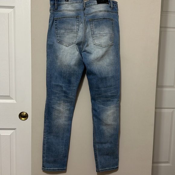 AMIRI - Picture 8 of 11